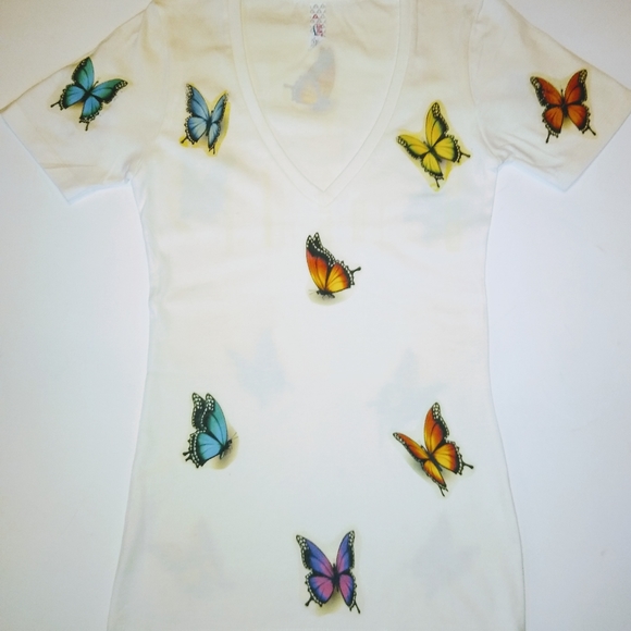 Women V Neck Butterflies T Shirt - Picture 3 of 4